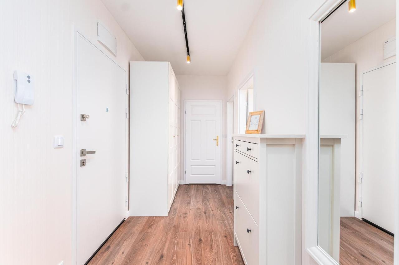 Aleja Sikorskiego 18 By Homeprime Varsovie Extérieur photo